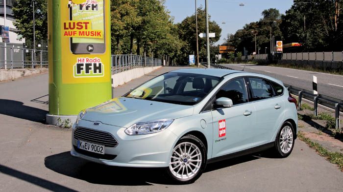 Το ηλεκτρικό Ford Focus είναι το πρώτο πλήρως ηλεκτρικό μοντέλο που κατασκευάζεται στην Ευρώπη.